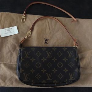 Authentic Louis Vuitton pouchette